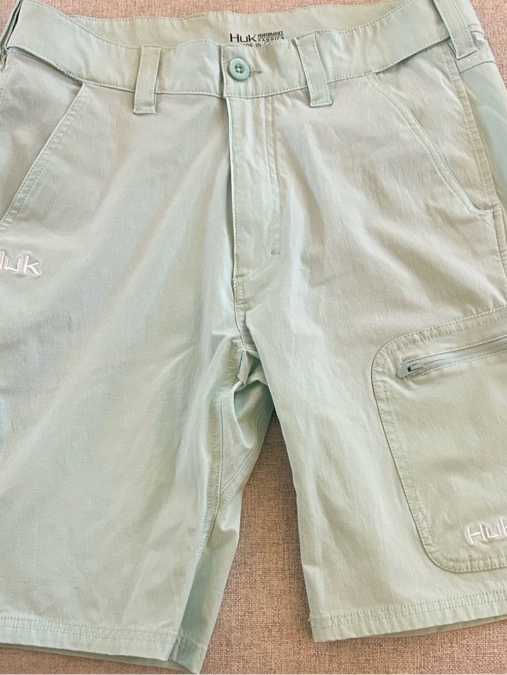Huk Fishing Shorts Men's Size M
